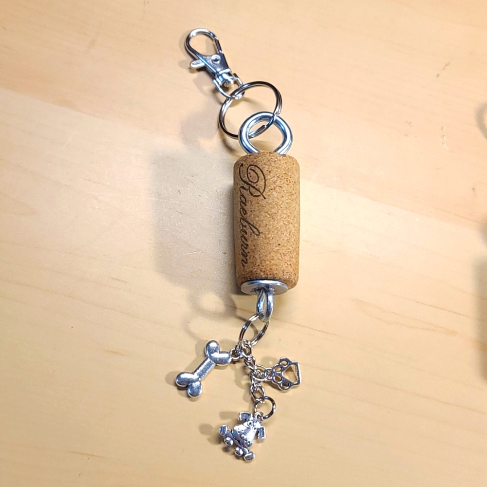 DOG Wine Cork Key Chain - Purse charm - Upcycled silvertone - Picture 1 of 3